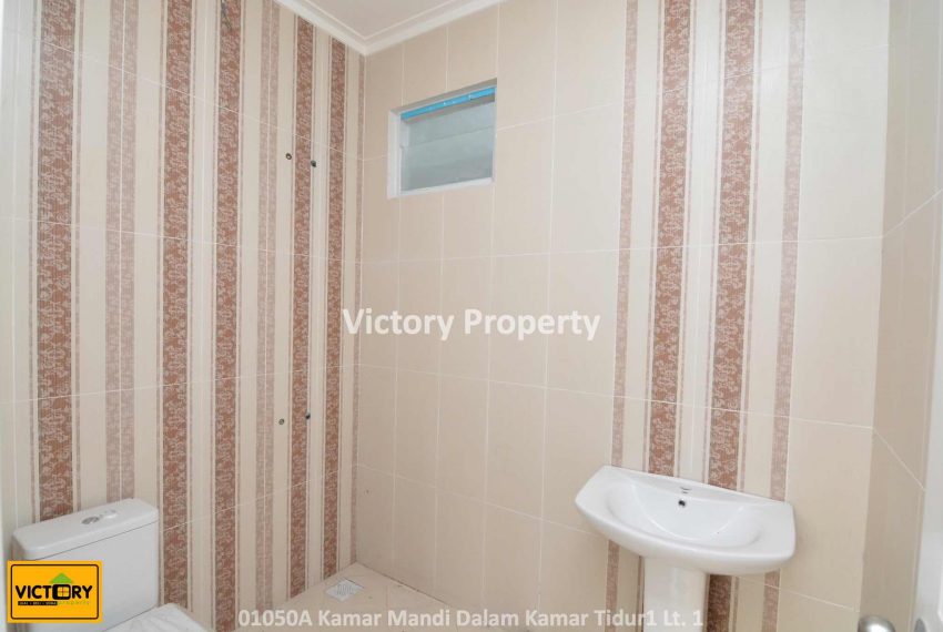 01050A Kamar Mandi Dalam Kamar Tidur1 Lt. 1