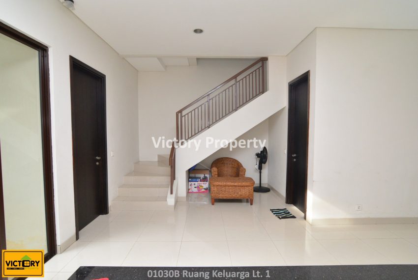 01030B Ruang Keluarga Lt. 1